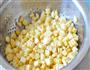 培根黄瓜玉米粒的做法图解3