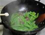 香肠炒荷兰豆的做法图解8