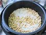 黄豆焖米饭的做法步骤7