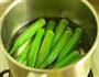 凉拌秋葵的做法图解3