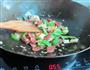 豆腐丁炒香肠的做法图解11