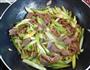 西芹炒鸡胗的做法图解7