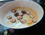 丸子白菜香菇汤的做法图解3