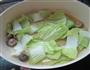 丸子白菜香菇汤的做法图解5
