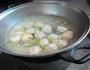 香葱鱼泥丸子的做法图解9