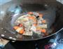 红萝卜丁炒牛腩的做法图解5