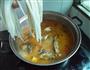 金针菇粉丝鱼汤的做法图解10