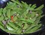 小炒荷兰豆的做法图解3