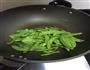 清炒荷兰豆的做法图解2