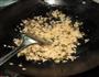 咸豆角蛋液炒饭的做法图解6