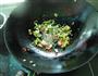 海带芽菜炒粉的做法图解6