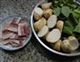 咸肉油菜蕻煮香芋的做法图解1