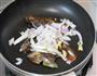 青口贝炖蛋的做法图解7