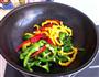 三色椒炒肉丝的做法图解4