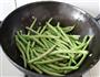 酱炖豆角脊骨的做法图解2