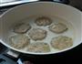 荸荠肉饼的做法图解7
