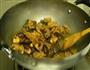 花菇炖鸡的做法步骤11
