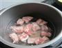 清水排骨汤的做法图解3