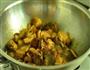 香菇炖鸡的做法步骤10