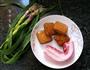 蒜香豆干五花肉的做法图解1