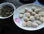 干梅菜蒸丸子的做法图解2