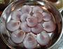 蒜蓉粉丝蒸扇贝的做法图解1