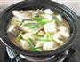 鲈鱼豆腐煲的做法图解9