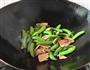 甜豆炒肉片的做法图解10