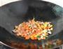 胡萝卜瘦肉草菇丁的做法图解7