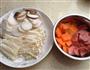 肉片炒鲜菇的做法图解1