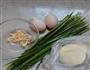 韭菜鸭蛋水饺的做法图解1