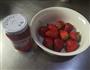 草莓牛奶蛋白甜羹的做法图解2