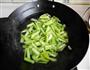 海米炝西芹的做法图解5