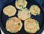 胡萝卜豆渣鸡蛋饼的做法图解6