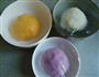 三色开花馒头的做法图解1