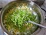 芹菜鸡蛋包的做法图解5