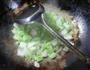 香葱白菜炒饭的做法图解3