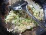 香葱白菜炒饭的做法图解9