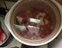 莲子花生排骨汤的做法图解4