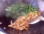 芥兰爆河虾的做法图解7