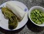 雪菜蚕豆炒山药的做法图解1