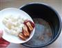 荸荠红枣粥的做法图解3