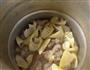 雷笋煮猪蹄的做法图解6