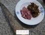 梅干菜肉片炒雷笋的做法图解1