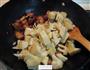 五花肉炖春笋的做法图解11