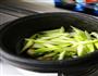 芦笋虾仁煲的做法图解6