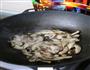 香菇蚝油烩海参的做法图解7