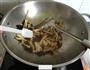 杏鲍菇黑木耳肉丝的做法图解6