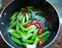 芦笋百合鸡丁的做法图解3