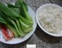 蟹柳青菜炒饭的做法图解1
